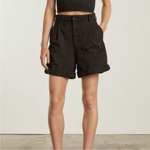 Everlane The Tourist Shorts in Black